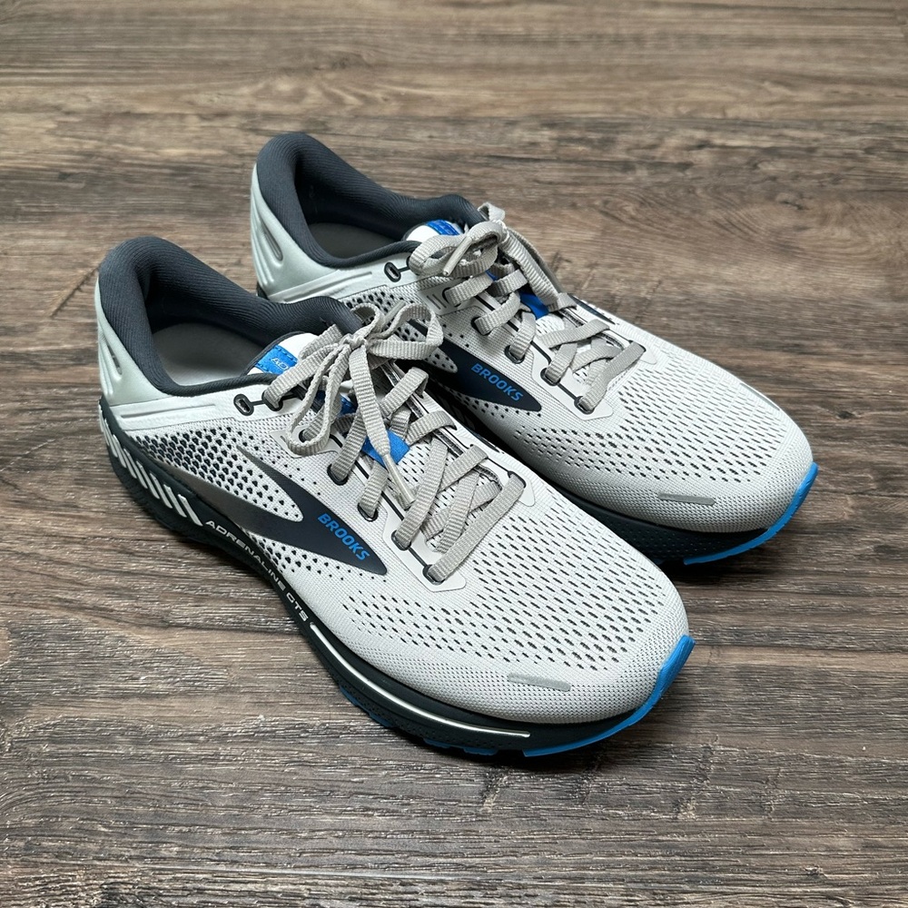 Brooks Men's Adrenaline Running Shoe